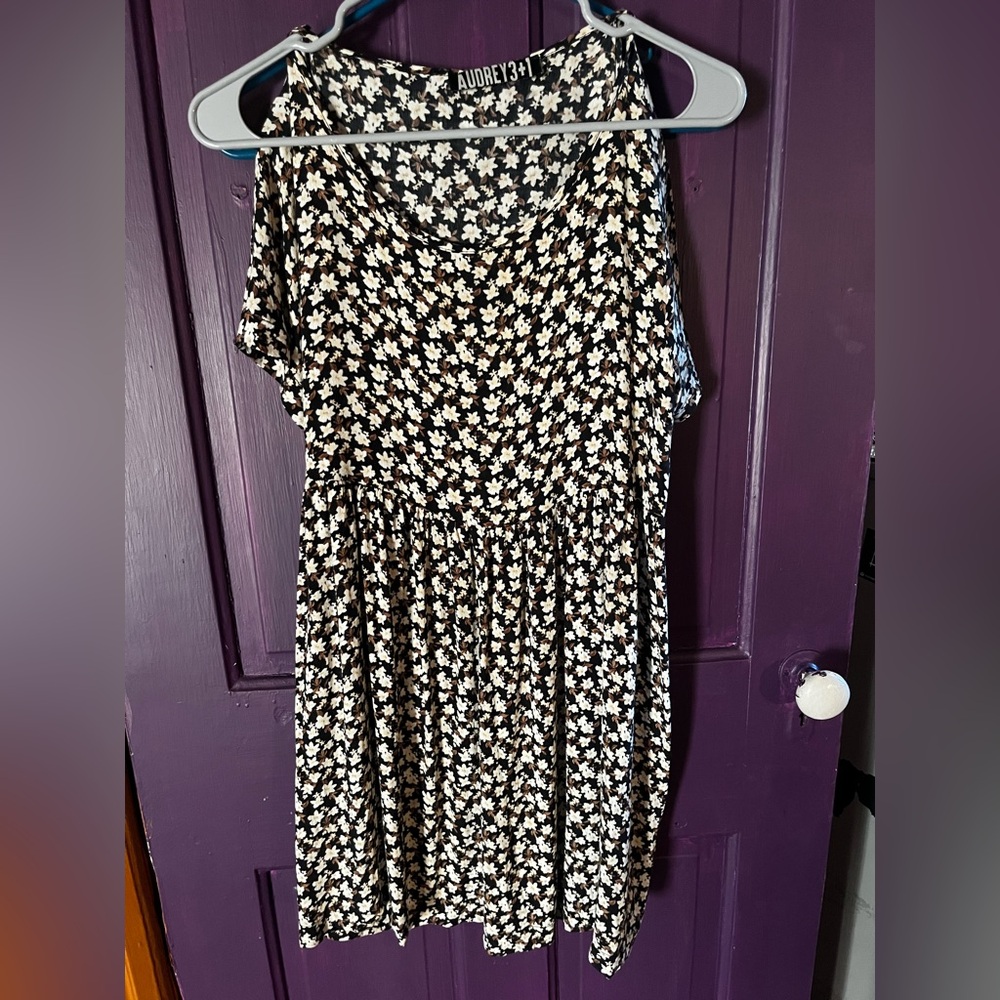 Audrey 3+1 dark floral baby doll dress